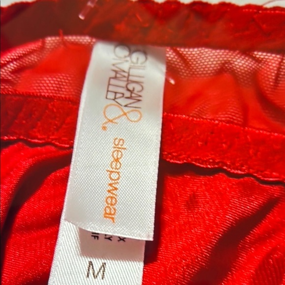 ❣️5 for 25.00 Gilligan & O'Malley Red and Black lingerie - Picture 2 of 4